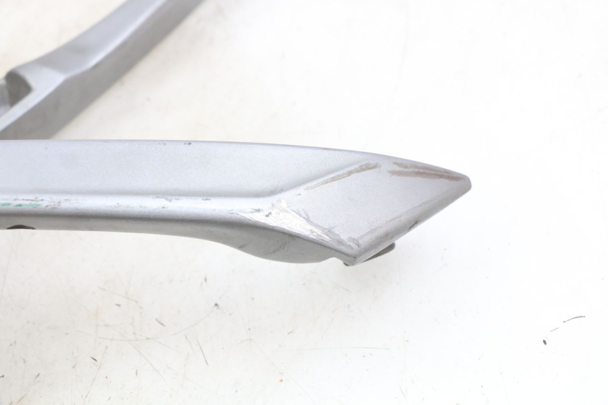 photo de ACHTERHANDVAT SYM GTS EFI 125 (2012 - 2016) - Zoom op gebruiksstaat