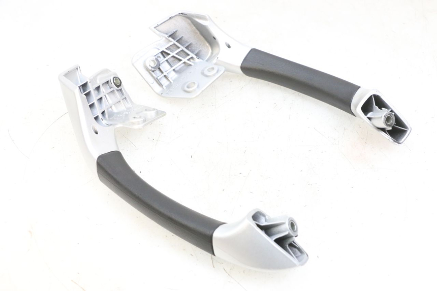 photo de ACHTERHANDVAT PIAGGIO MP3 RL 250 (2006 - 2010) - Technische close-up