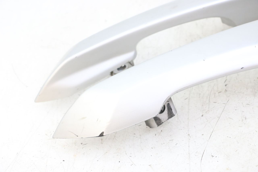 photo de ACHTERHANDVAT PEUGEOT SATELIS 125 (2010 - 2012) - Staat van het oppervlak