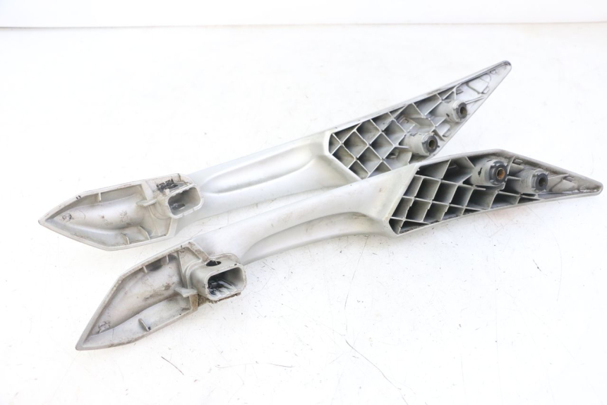 photo de ACHTERHANDVAT PEUGEOT SATELIS 125 (2013 - 2018) - Andere kijkhoek