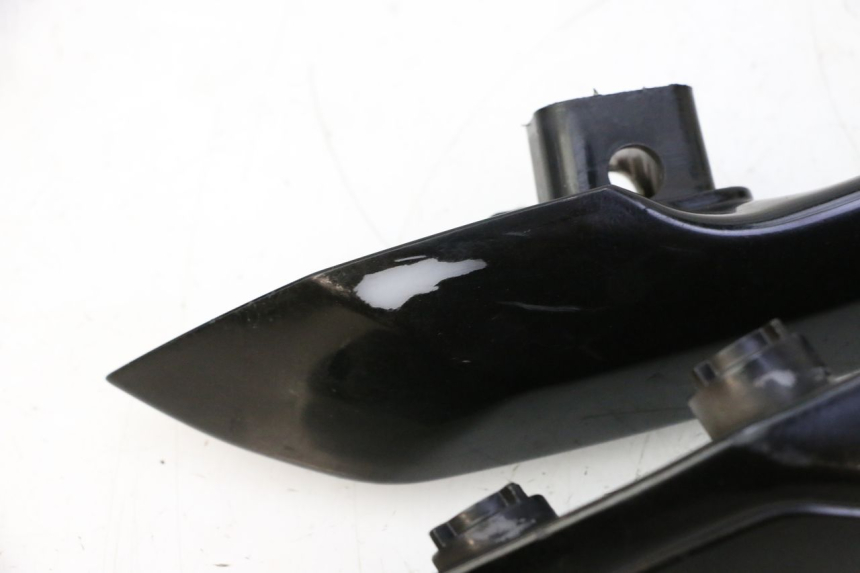 photo de ACHTERHANDVAT PEUGEOT SATELIS 125 (2010 - 2012) - Detail van het onderdeel