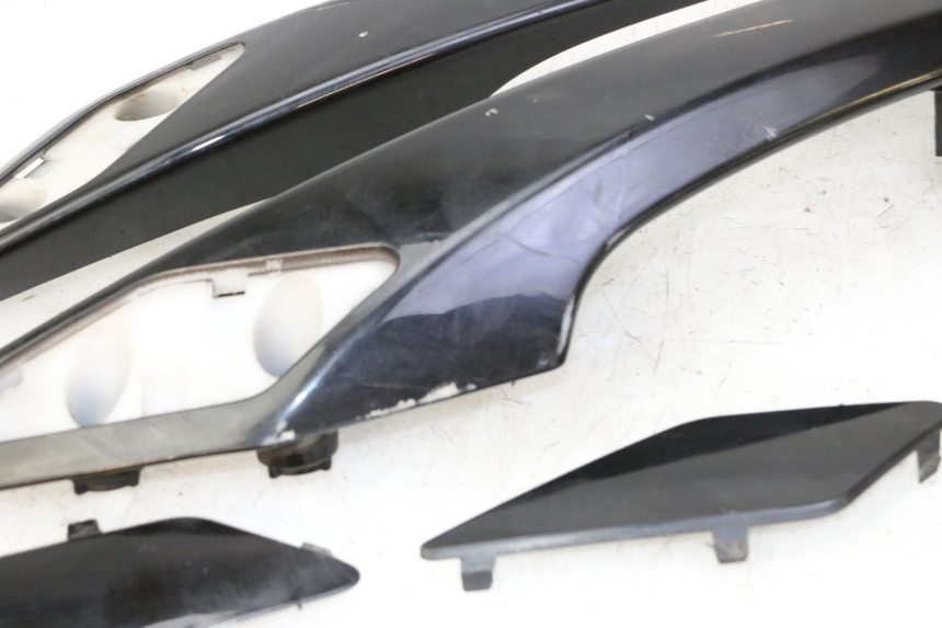 photo de ACHTERHANDVAT PEUGEOT SATELIS 125 (2010 - 2012) - Kenmerkende details