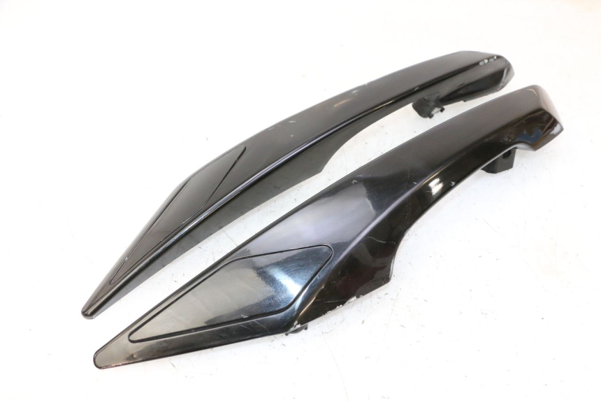 photo de ACHTERHANDVAT PEUGEOT SATELIS 125 (2010 - 2012) - Zoom op gebruiksstaat