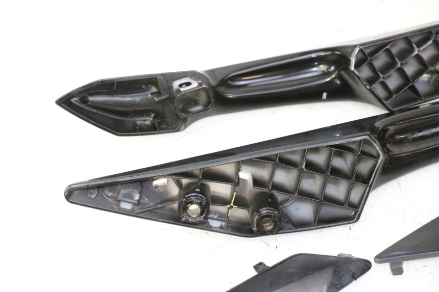 photo de ACHTERHANDVAT PEUGEOT SATELIS 125 (2010 - 2012) - Technische close-up