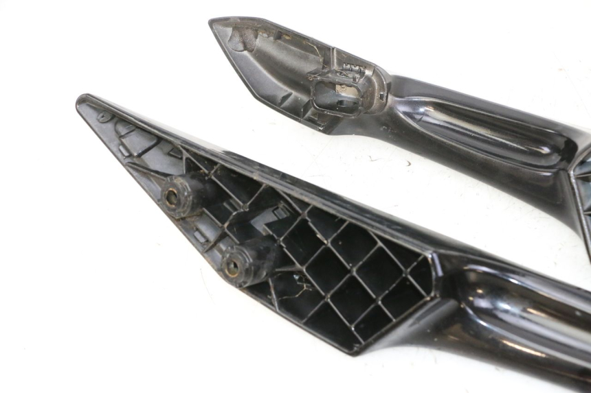 photo de ACHTERHANDVAT PEUGEOT SATELIS 125 (2013 - 2018) - Andere kijkhoek