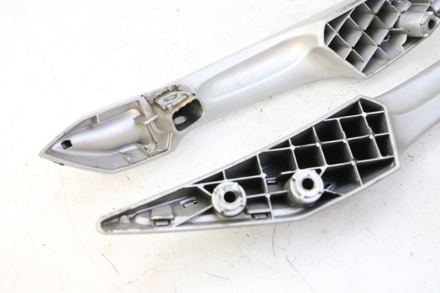 photo de ACHTERHANDVAT PEUGEOT SATELIS 125 (2006 - 2009) - Andere kijkhoek