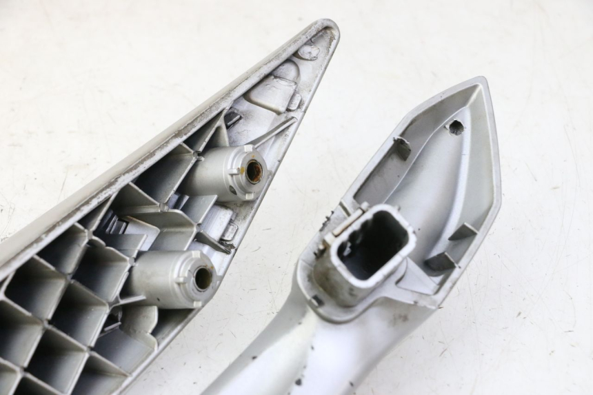 photo de ACHTERHANDVAT PEUGEOT SATELIS 125 (2006 - 2009) - Overzicht