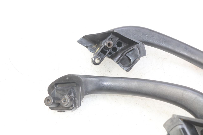 photo de ACHTERHANDVAT PIAGGIO X9 EVOLUTION 125 (2003 - 2007) - Technische close-up