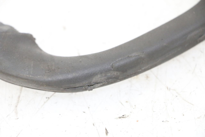 photo de ACHTERHANDVAT YAMAHA XJN DIVERSION 600 (2000 - 2003) - Bevestigingspunten