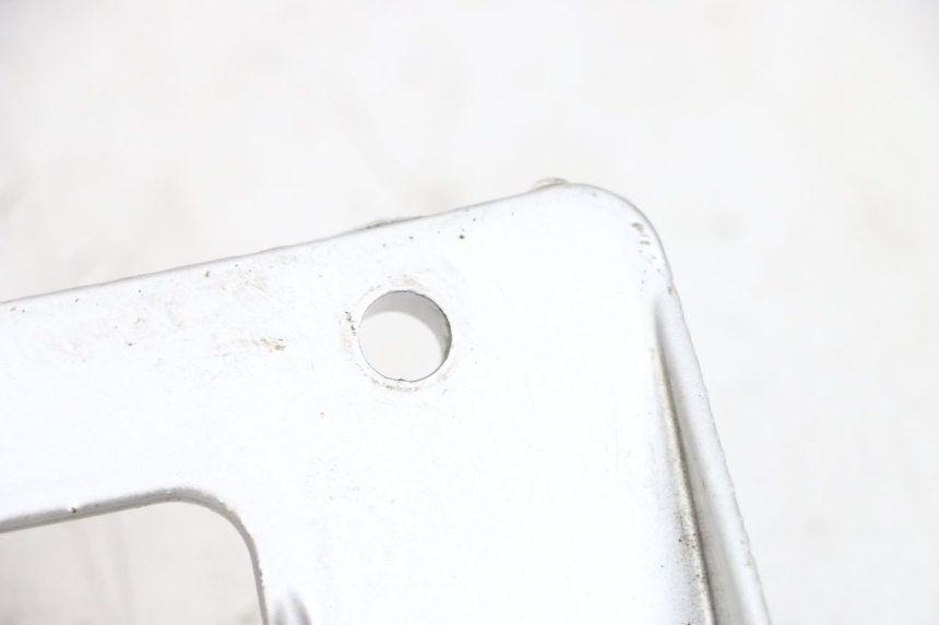 photo de ACHTERHANDVAT YAMAHA YP MAJESTY 125 (2002 - 2006) - Detail van het onderdeel