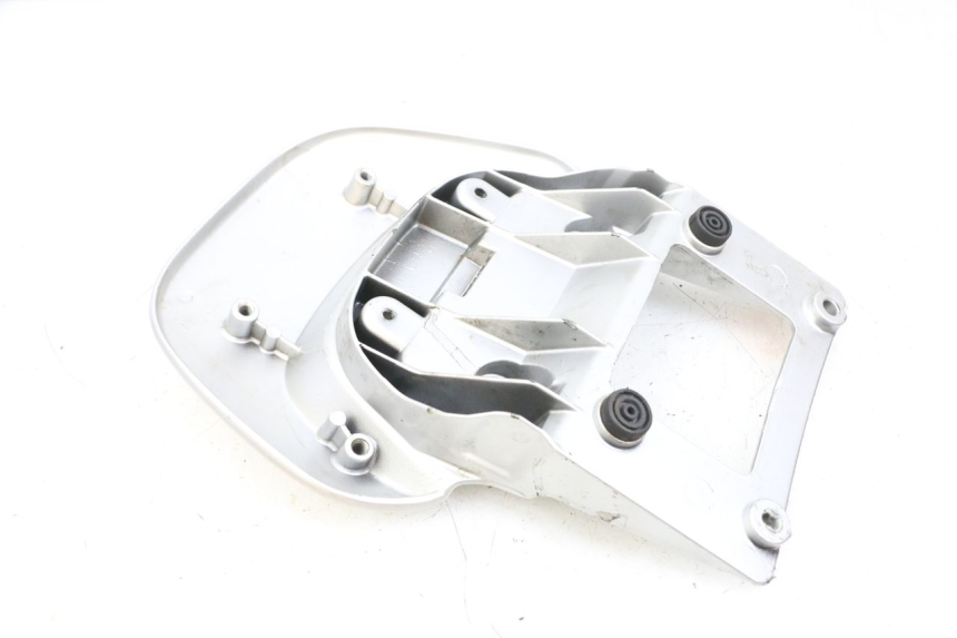 photo de ACHTERHANDVAT YAMAHA YP MAJESTY 125 (2002 - 2006) - Kenmerkende details