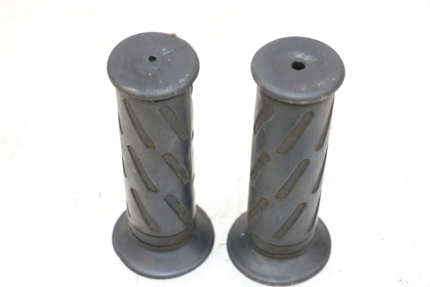 photo de STUURHANDVAT PEUGEOT KISBEE 4T 50 (2018 - 2022) - Detail van het onderdeel