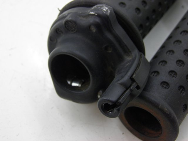 photo de STUURHANDVAT PIAGGIO MP3 125 (2006 - 2014) - Detail van het onderdeel