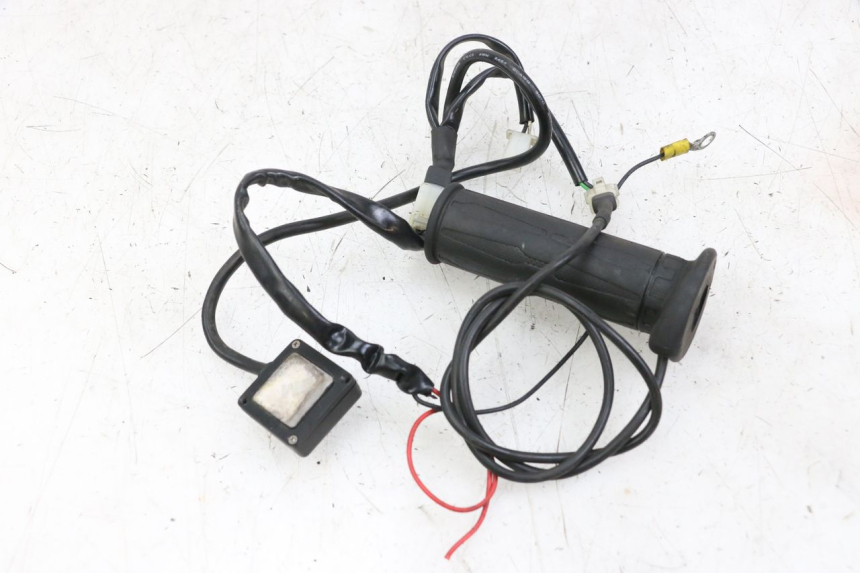 photo de STUURHANDVAT PIAGGIO MP3 LT 400 (2007 - 2012) - Zoom op gebruiksstaat