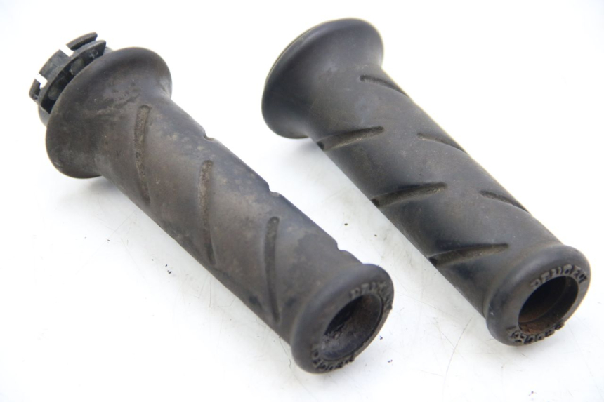 photo de STUURHANDVAT PEUGEOT SATELIS COMPRESSOR K15 125 (2006 - 2009) - Detail van het onderdeel