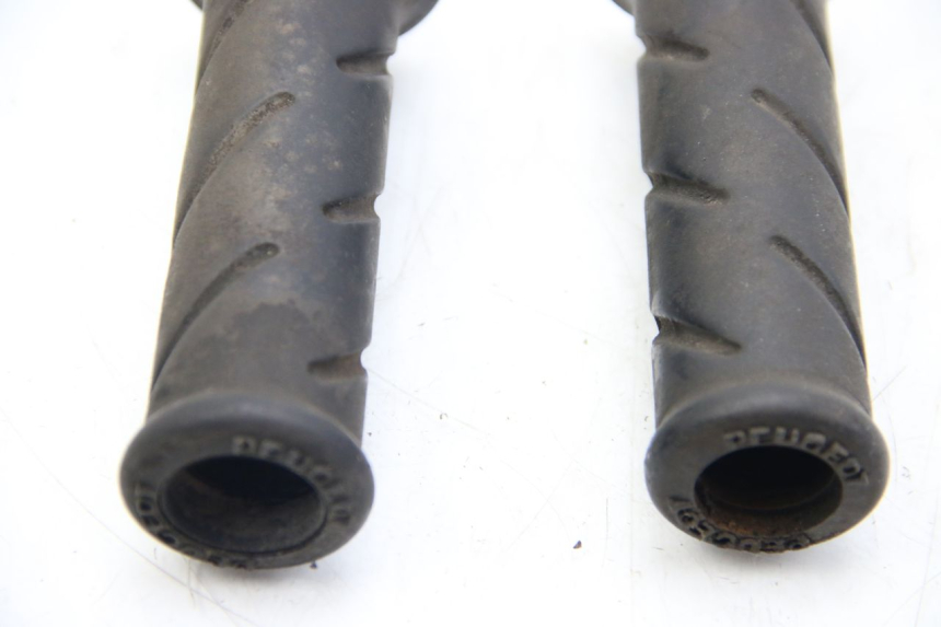 photo de STUURHANDVAT PEUGEOT SATELIS COMPRESSOR K15 125 (2006 - 2009) - Technische close-up