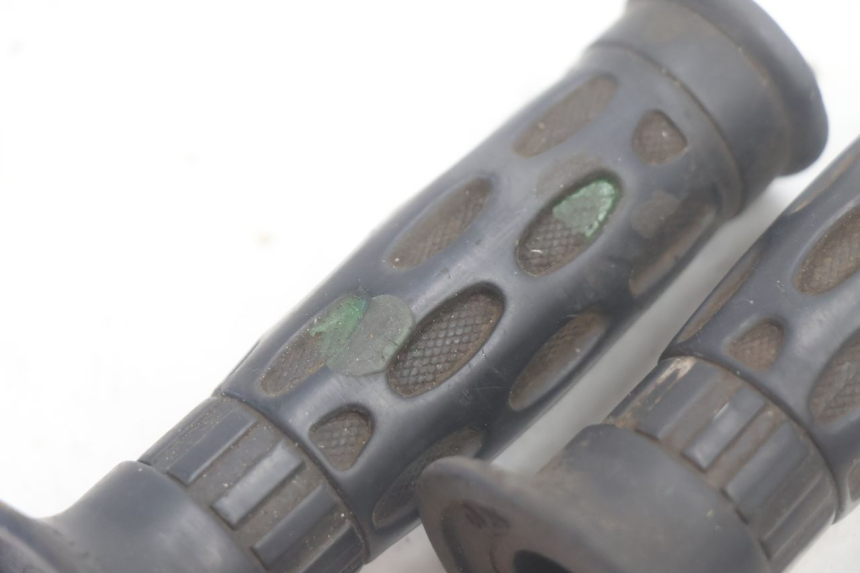 photo de Stuurhandvat SMC XROAD 150 - Zoom op gebruiksstaat