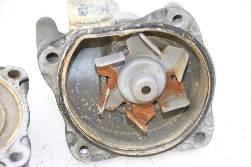 photo de WATERPOMP HONDA CBR RR FIREBLADE 900 (1992 - 1994) - Gecontroleerd onderdeel