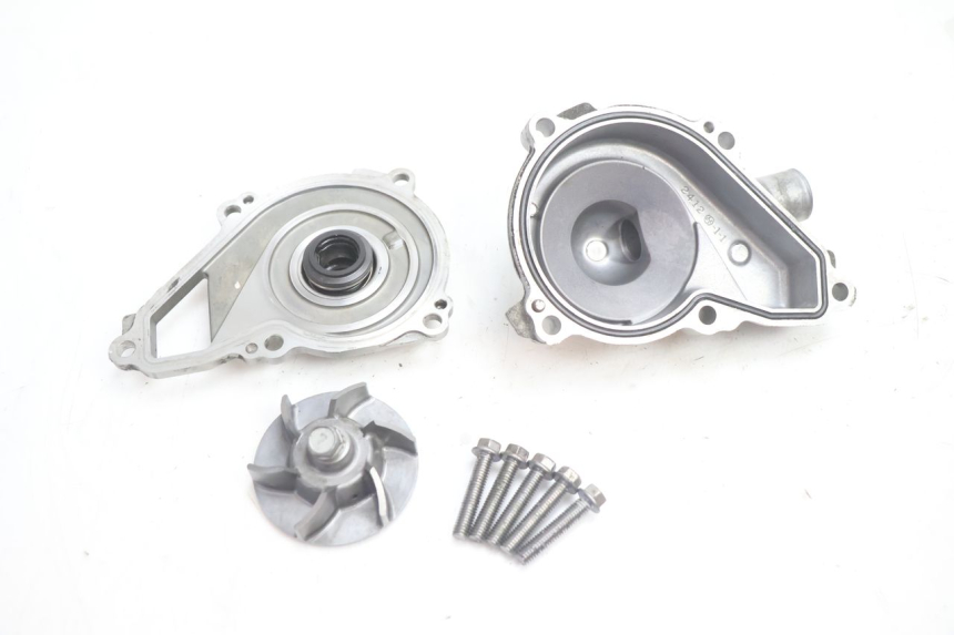 photo de WATERPOMP KAWASAKI ER-6 ER6 N 650 (2005 - 2009) - Detail van het onderdeel