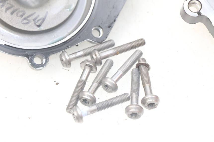 photo de WATERPOMP BMW F GS K81 850 (2018 - 2023) - Andere kijkhoek