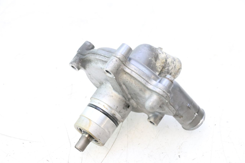 photo de WATERPOMP YAMAHA FJR 1300 (2001 - 2005) - Technische close-up