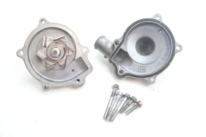 photo de WATERPOMP YAMAHA FJR 1300 (2001 - 2005) - Overzicht