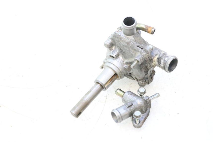 photo de WATERPOMP HONDA FJS SILVER WING SILVERWING 400 (2005 - 2008) - Andere kijkhoek