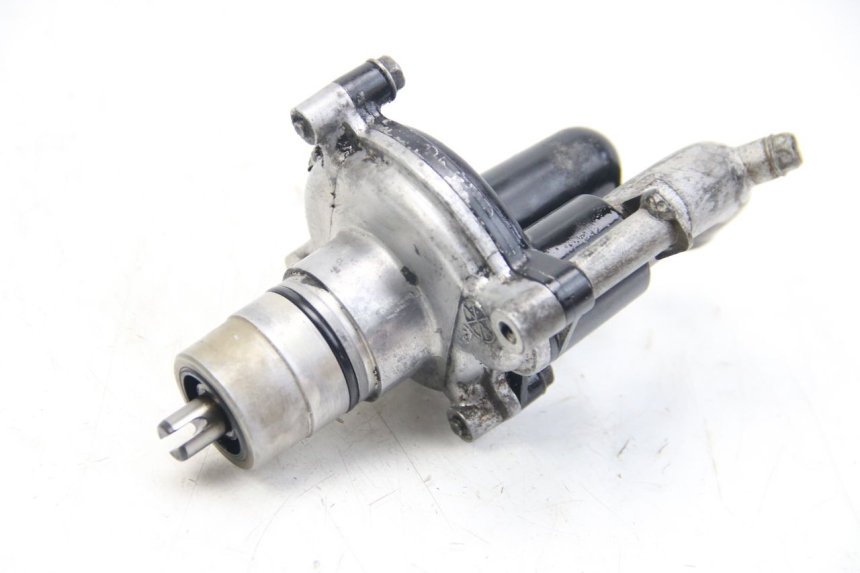 photo de WATERPOMP YAMAHA FZS FAZER 600 (2001 - 2003) - Hoofdaanzicht