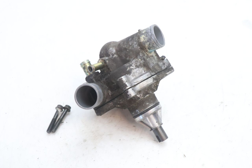 photo de WATERPOMP SUZUKI GSR 600 (2005 - 2012) - Detail van het onderdeel