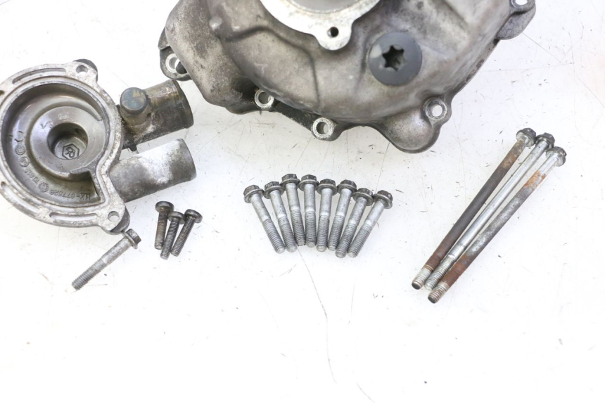 photo de WATERPOMP PIAGGIO MP3 RL 250 (2006 - 2010) - Zoom op componenten