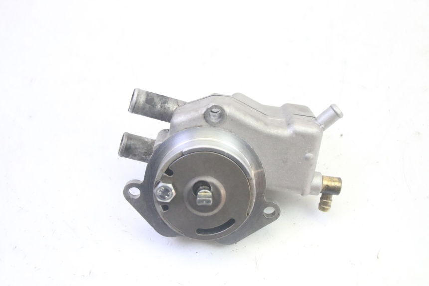 photo de WATERPOMP YAMAHA NEOS NEO'S 4T 50 (2008 - 2016) - Bevestigingspunten