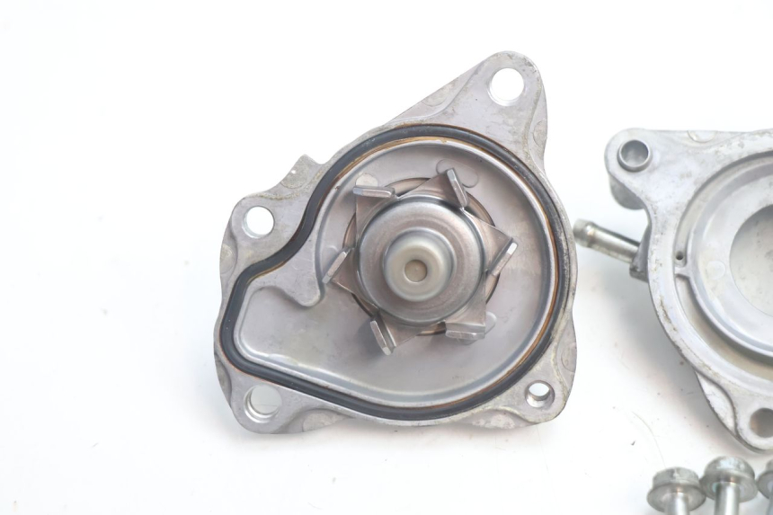 photo de WATERPOMP HONDA PCX (JF28) 125 (2009 - 2011) - Detail van het onderdeel