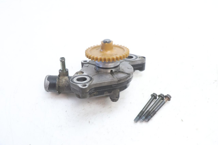 photo de WATERPOMP SUZUKI SV S 650 (1999 - 2002) - Andere kijkhoek