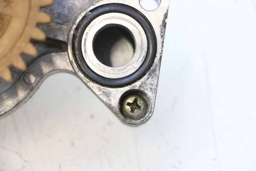 photo de WATERPOMP SUZUKI SV S 650 (2003 - 2009) - Andere kijkhoek