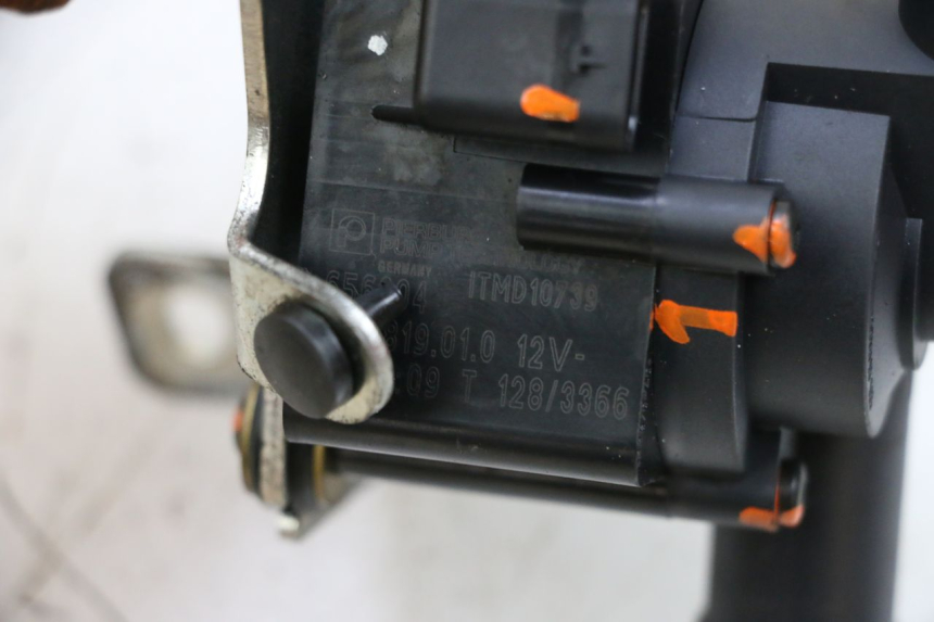 photo de WATERPOMP PIAGGIO VESPA GTS SUPER IE 125 (2009 - 2016) - Detail van het onderdeel