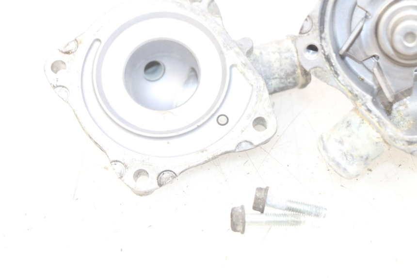 photo de WATERPOMP HONDA VFR FI RC46 800 (1998 - 2001) - Bevestigingspunten