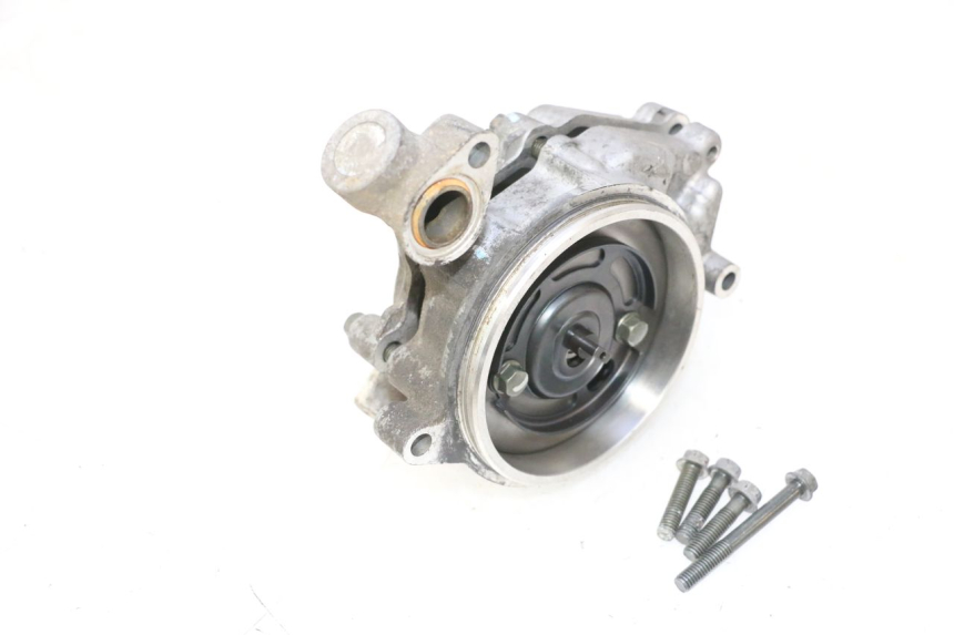 photo de WATERPOMP YAMAHA XMAX X-MAX 125 (2006 - 2009) - Zoom op gebruiksstaat