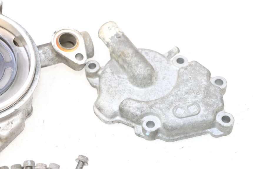 photo de WATERPOMP YAMAHA XMAX X-MAX 125 (2006 - 2009) - Overzicht