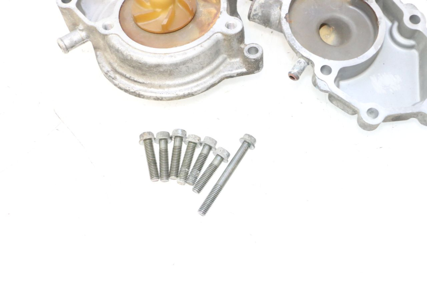 photo de WATERPOMP YAMAHA XMAX X-MAX 125 (2006 - 2009) - Staat van het oppervlak