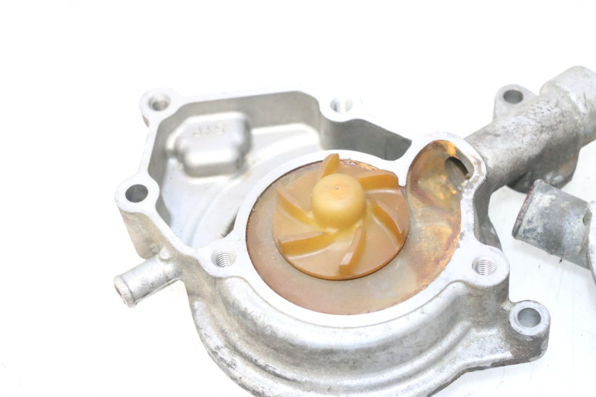 photo de WATERPOMP YAMAHA XMAX X-MAX 125 (2006 - 2009) - Markeringen en referenties