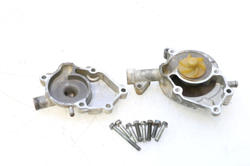 photo de WATERPOMP YAMAHA XMAX X-MAX 125 (2006 - 2009) - Productaanzicht
