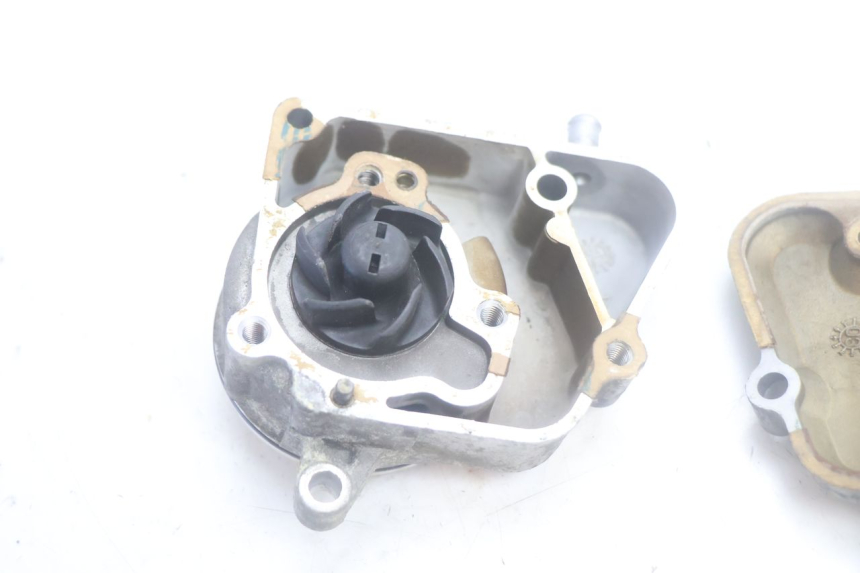 photo de WATERPOMP YAMAHA YP MAJESTY 125 (2002 - 2006) - Detail van het onderdeel