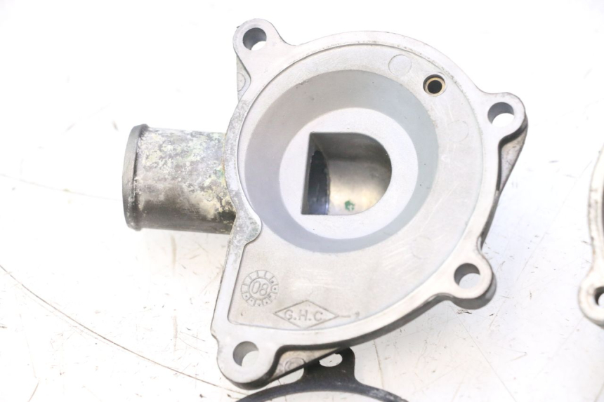 photo de WATERPOMP YAMAHA YZF R6 600 (2008 - 2009) - Andere kijkhoek