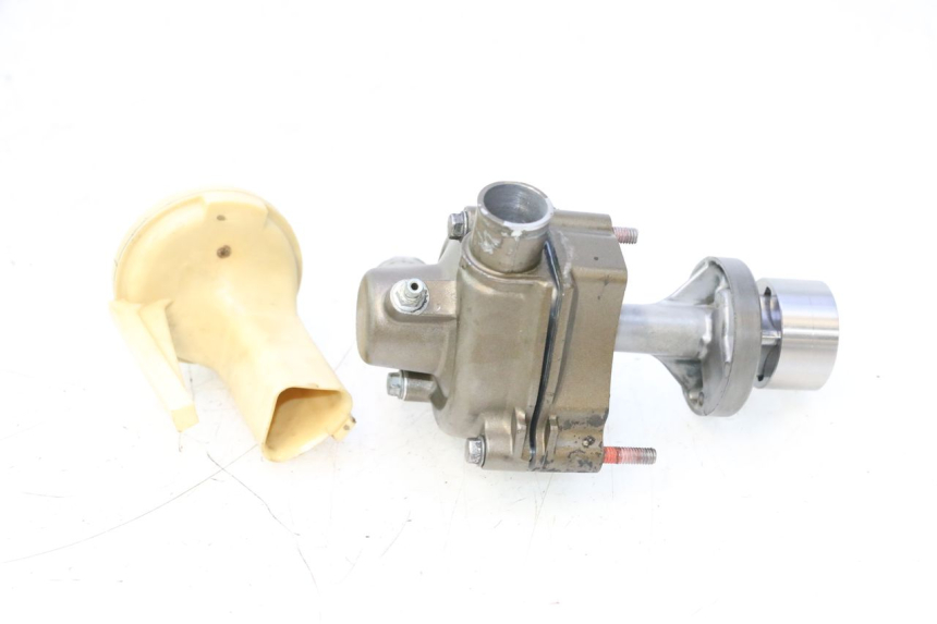 photo de WATERPOMP KAWASAKI ZX-6R ZX6R 600 (2000 - 2002) - Detail van het onderdeel