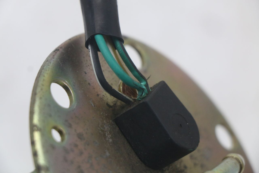 photo de BENZINEPOMP QUADRO 3D S 350 (2013 - 2018) - Bevestigingspunten