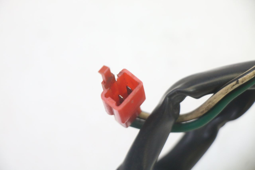 photo de BENZINEPOMP QUADRO 4 4D 350 (2015 - 2018) - Staat van het oppervlak