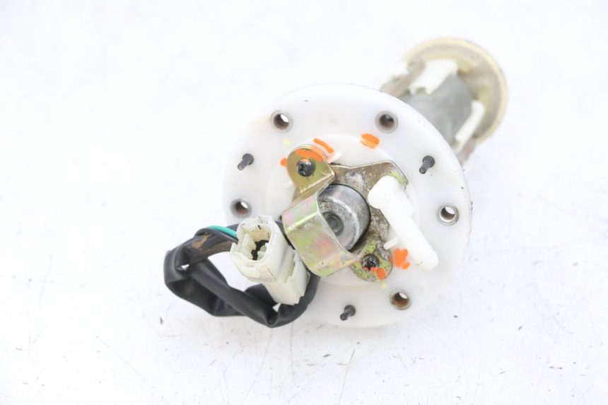 photo de BENZINEPOMP KYMCO AGILITY 16+ 4T 50 (2018 - 2023) - Bevestigingspunten