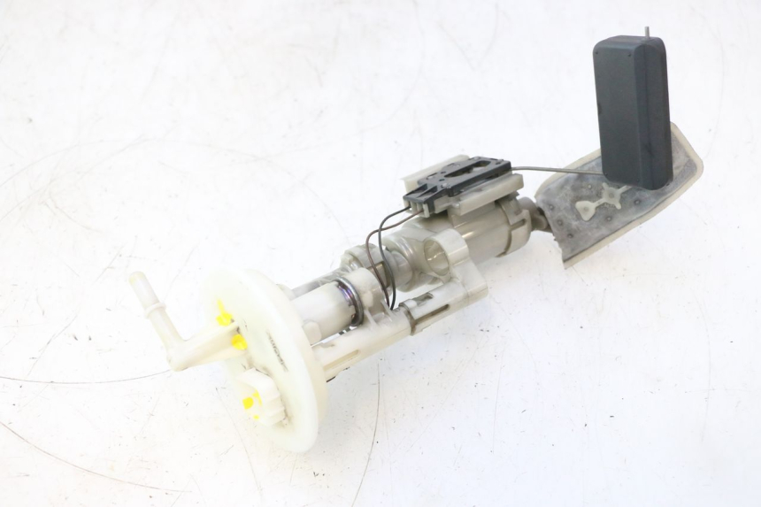 photo de BENZINEPOMP SUZUKI BURGMAN 125 (2007 - 2014) - Hoofdaanzicht