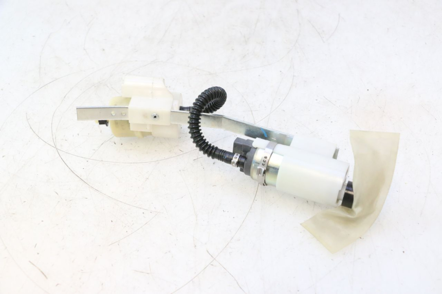 photo de BENZINEPOMP BMW C SPORT 650 (2015 - 2021) - Hoofdaanzicht