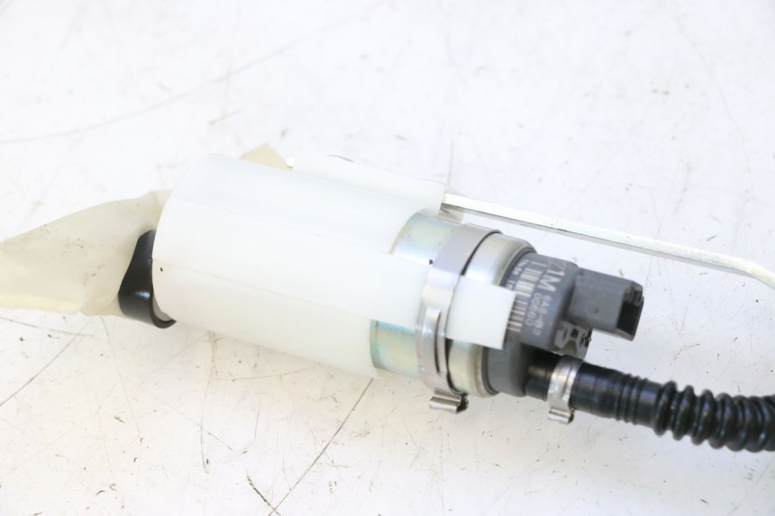 photo de BENZINEPOMP BMW C SPORT 650 (2015 - 2021) - Technische close-up